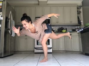workout you can do in your kitchen